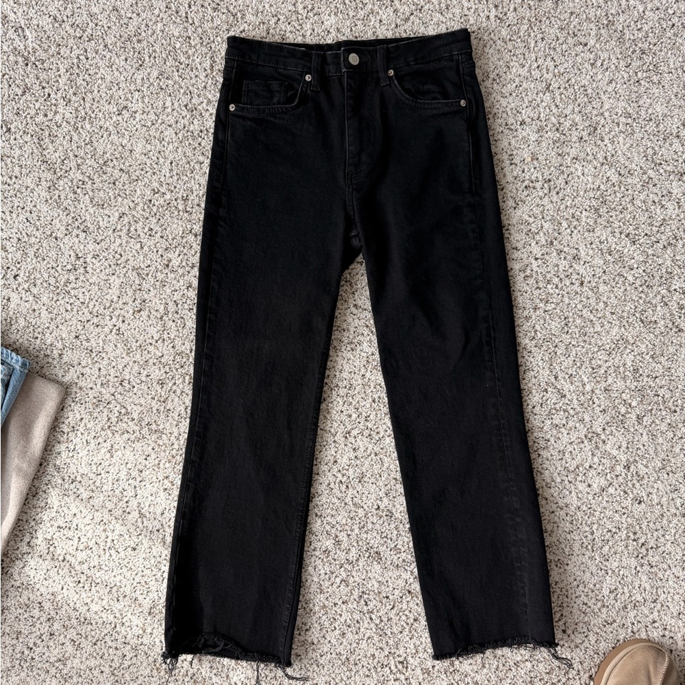 Zara Classic Black Straight Jeans